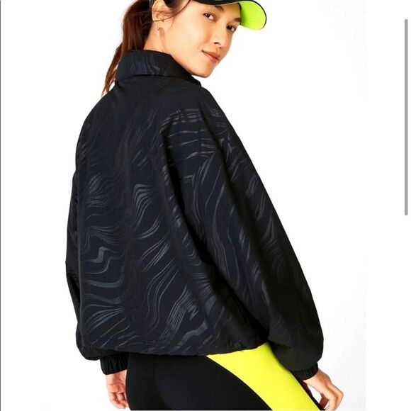 Fabletics Stace Woven Jacket Size Medium - Picture 2 of 10